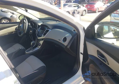 2015 Chevrolet Cruze Ls Auto z USA, uszkodzony, nr VIN 1G1PA5SH2F7153466